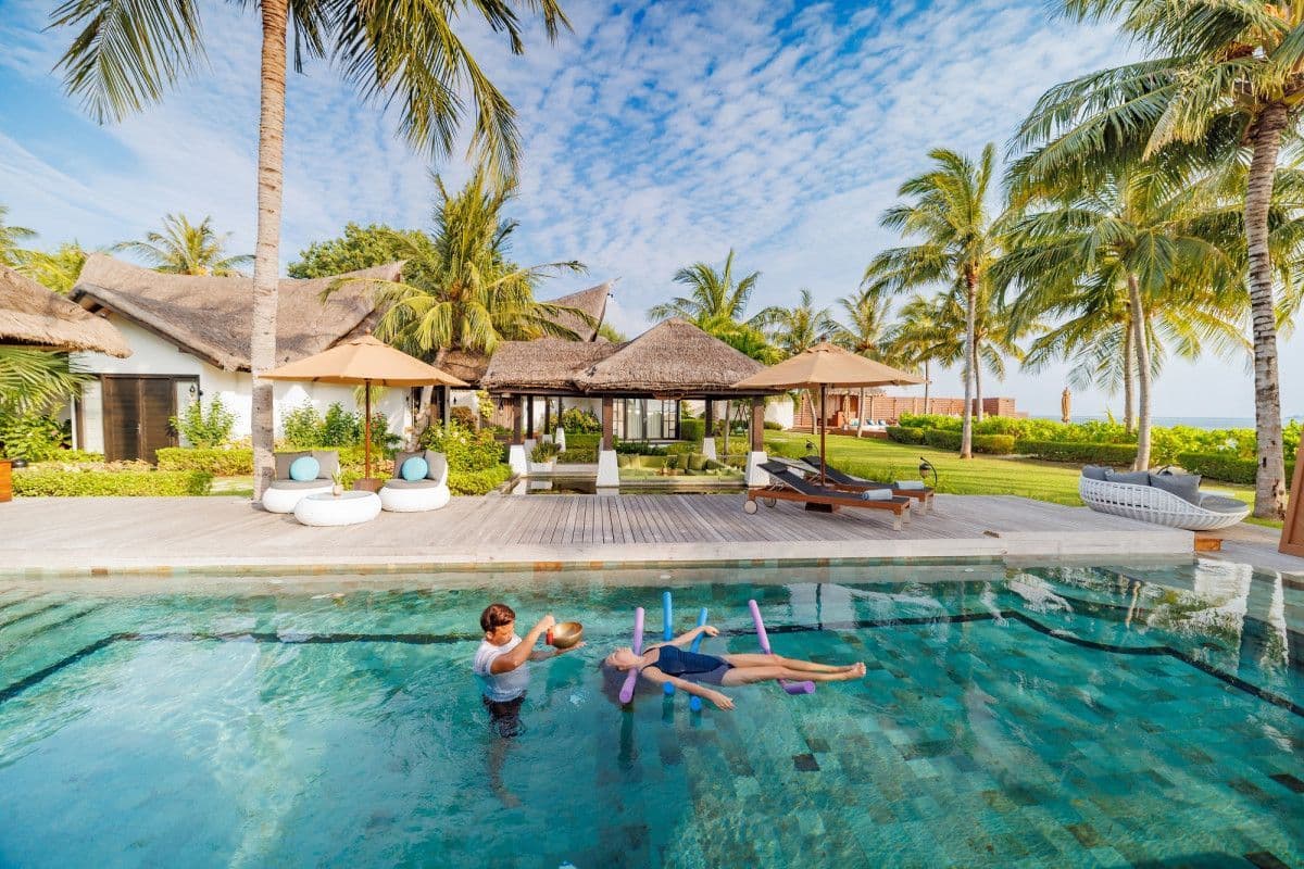 ELE|NA Elements of Nature at OZEN RESERVE BOLIFUSHI Wins Best Spa Resort Maldives at The Global Spa Awards