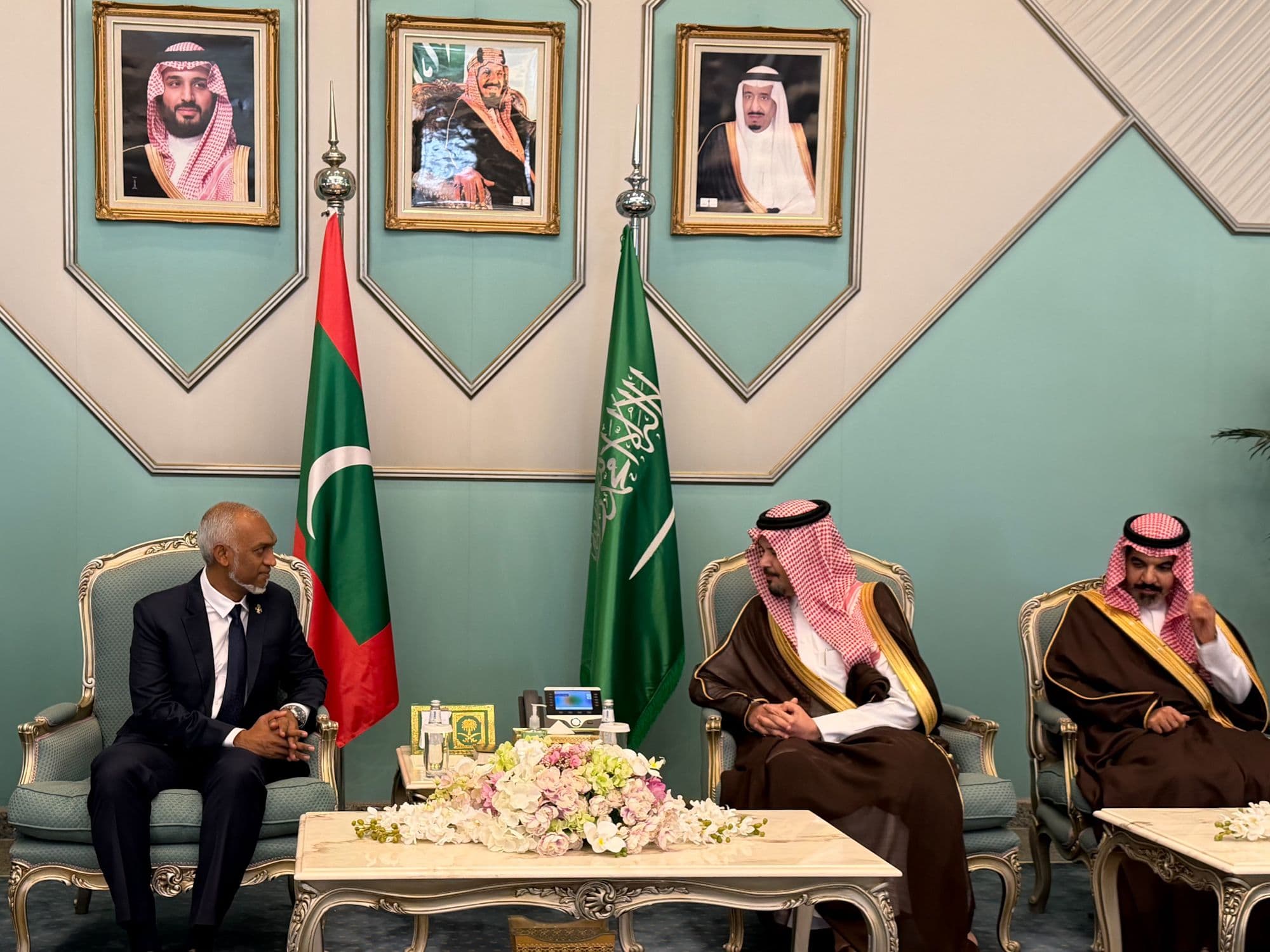 President and First Lady arrive in Saudi Arabia to perform Umrah